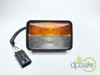 LAMPA SEMNALIZARE STANGA SAU DREAPTA FATA John Deere